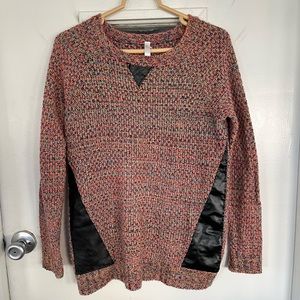 🎄 Buy one, Get one 🎄 Xhilaration Sweater